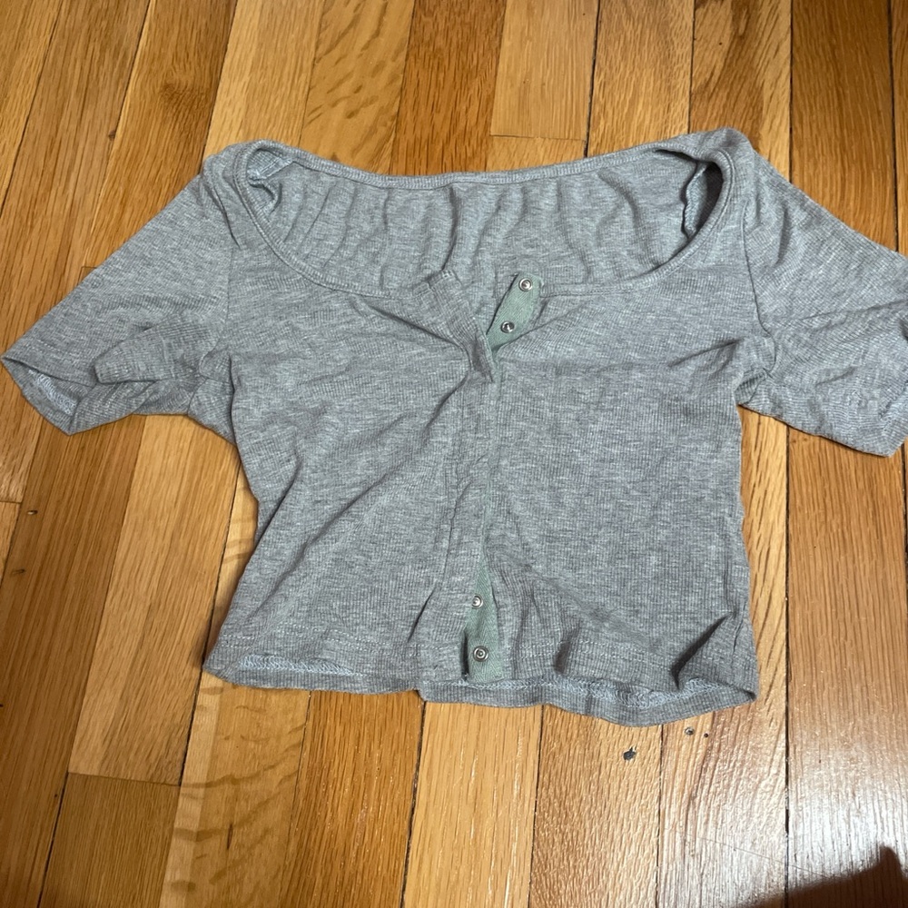 Button up crop top one size